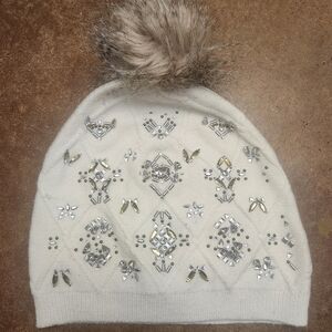 Women's White House Black Market Ivory Knit Jeweled Pom Beanie Winter Hat Glam